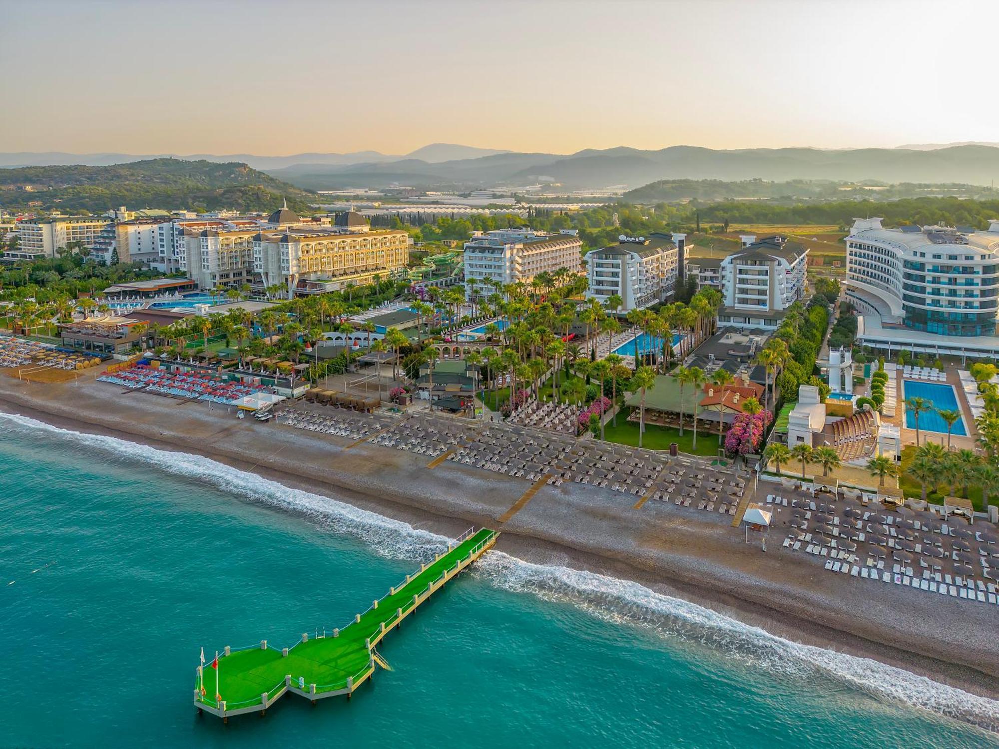 Meryan Hotel Okurcalar Exterior photo